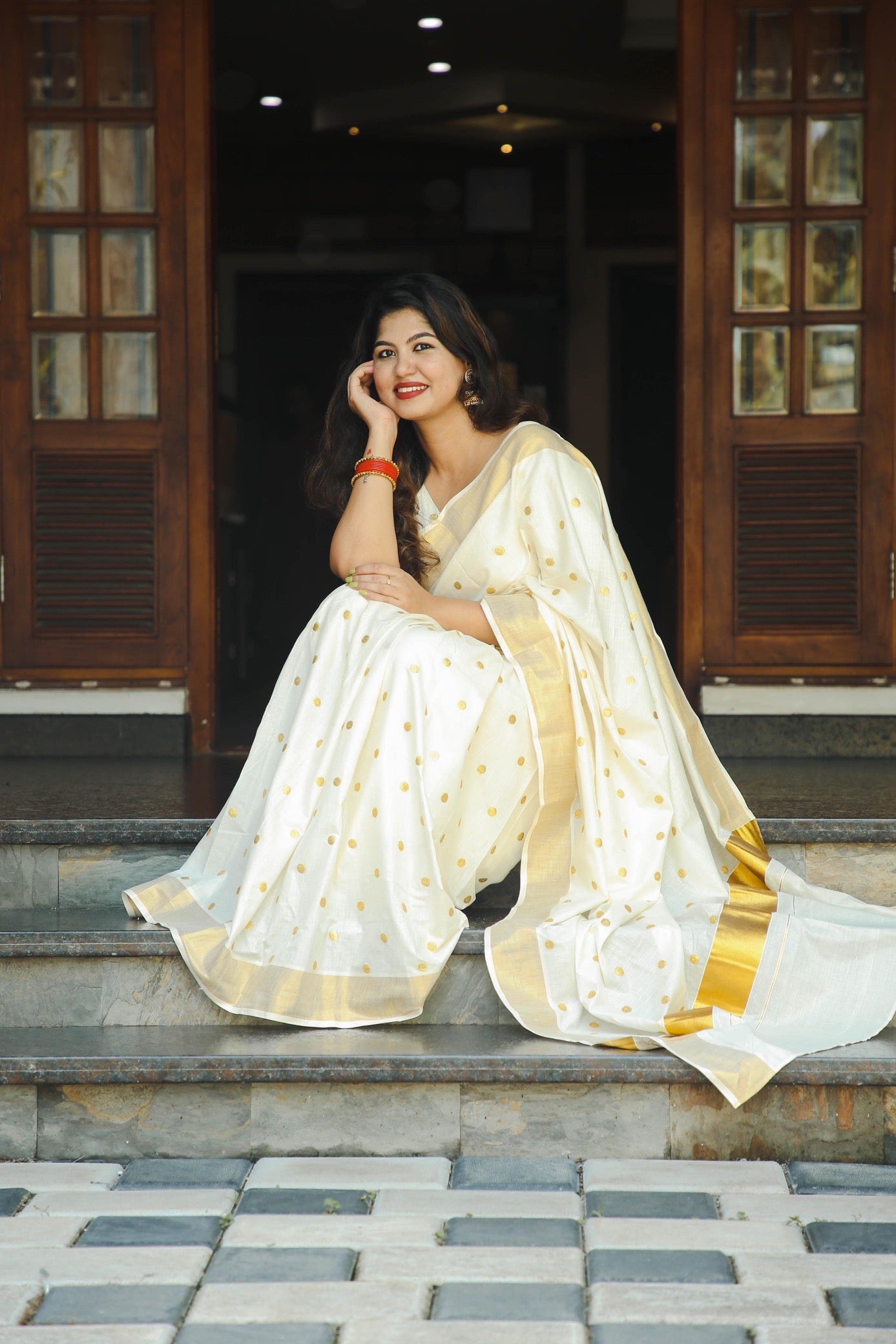 Polka Dot Golden Zari woven Kerala cotton saree