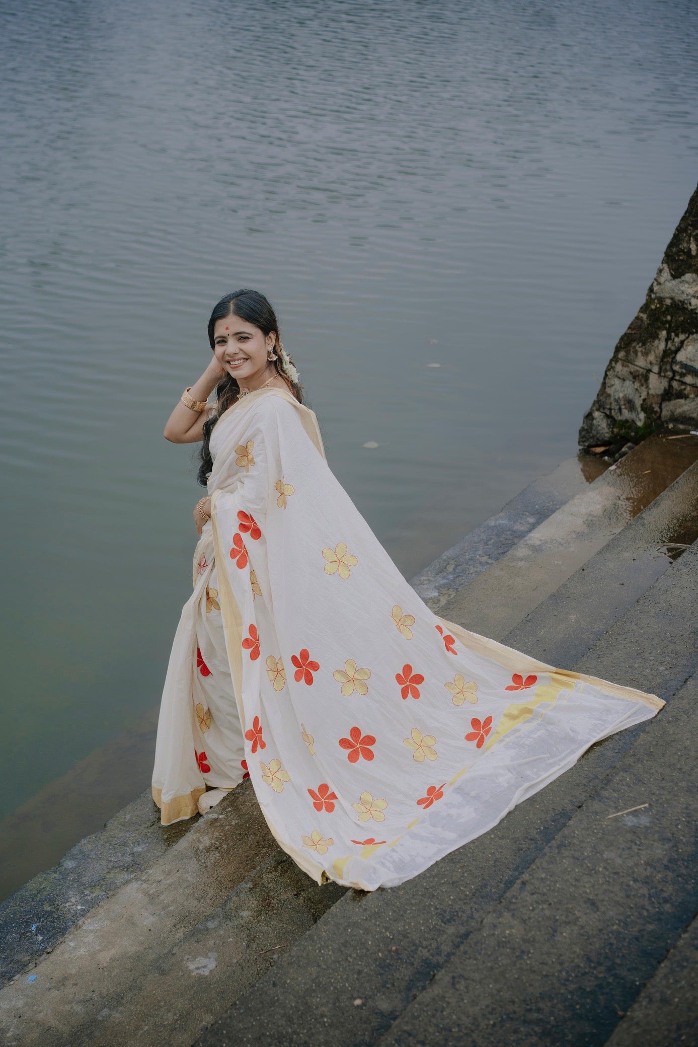 Floral printed with Zari Woven Kerala cotton saree
